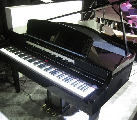 AZ PIANO REVIEWS!: REVIEW - Yamaha CLP465GP Digital Baby Grand Piano - Very Nice Instrument for ...