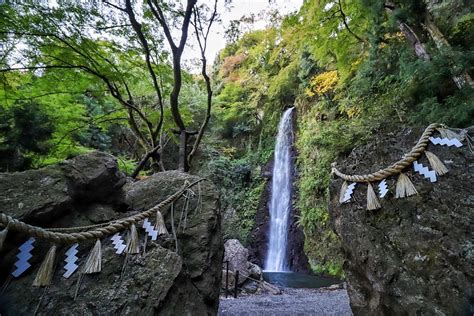 Entre las 100 mejores cascadas de Japón: cascadas de Yoro – Visit GIFU ...