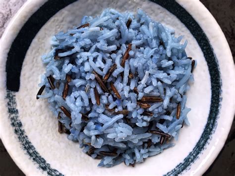 How to make 'nasi kerabu' blue butterfly pea flower rice — Celestial Peach