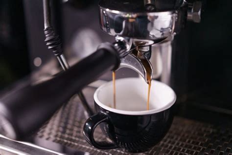 How To Choose A Commercial Coffee Machine? 8 Tips By A Barista ...