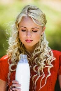 Benefits and Uses of Milk for Skin, Face, Hair and Health - Stylish Walks