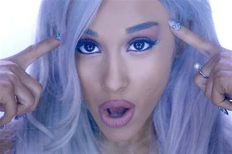 Ariana Grande - Focus (video+lyrics)