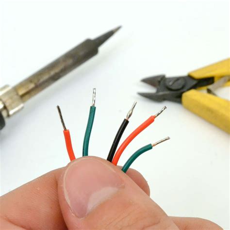 How to Tin a Wire? (Complete Guide for Beginners)