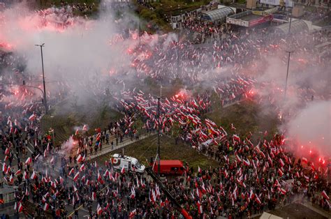 Polish Independence Day march features Nazi symbol, calls to burn Jews | The Times of Israel