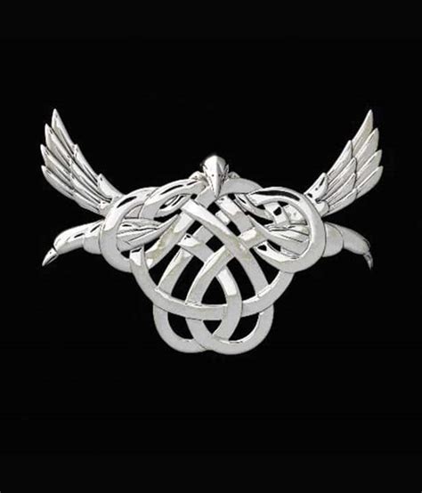 Pendant: Triple Raven Morrigan with Celtic Knot Work – Sterling Silver | Celtic Jackalope