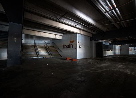 Pontiac Silverdome, Former Home to Detroit Lions, in Decay - ABC News