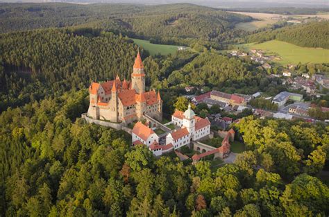 10 Most Beautiful Czech Castles – Touropia Travel