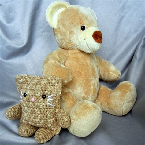 Tan Crochet Cat Stuffed Toy - Crowe Shea Fashions