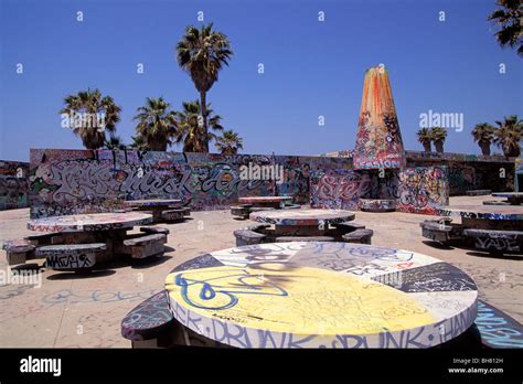 Gang Murals Venice Beach, Los Angeles, California Stock Photo - Alamy