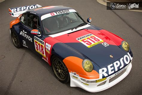 Porsche-933-Custom-Livery-Installation-wm