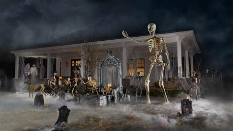 This Giant 12 Foot Skeleton Is The Ultimate Halloween Decoration For 2021