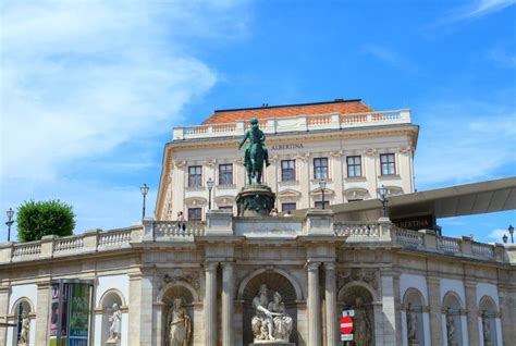 Albertina Museum in Vienna. Editorial Photography - Image of architecture, tourism: 111412687