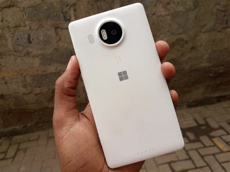 Microsoft Lumia 950XL Review - Techsawa