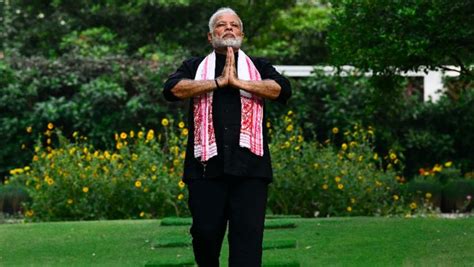 International Yoga Day 2019: PM Modi Tweets Meditation And Yoga Asanas ...