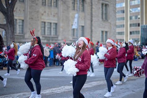 University Of Toronto Cheerleaders Stock Photo - Download Image Now ...