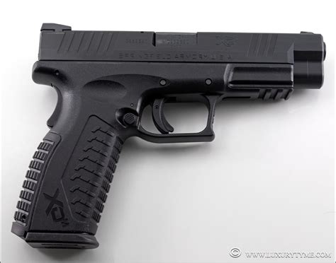 Review of the Springfield Armory XD(m) 4.5 9mm | ThruMyLens