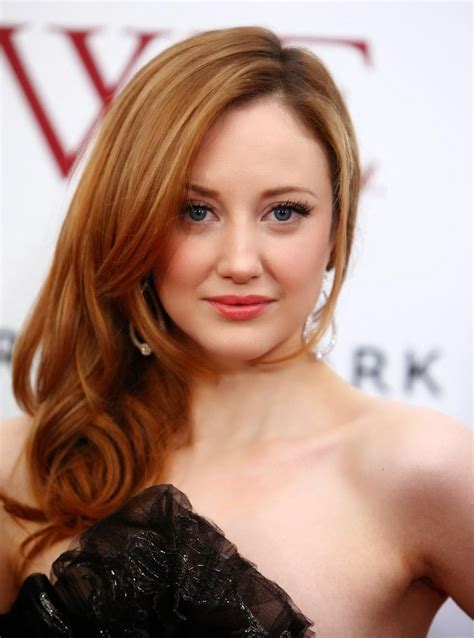 Artis Cantik Hollywood, Andrea Riseborough - Portal Seksi