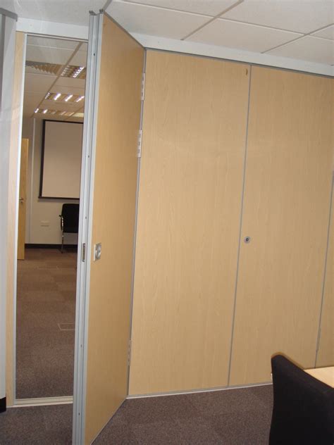 Sliding Office Partition Walls Supplier Northamptonshire UK | Office ...