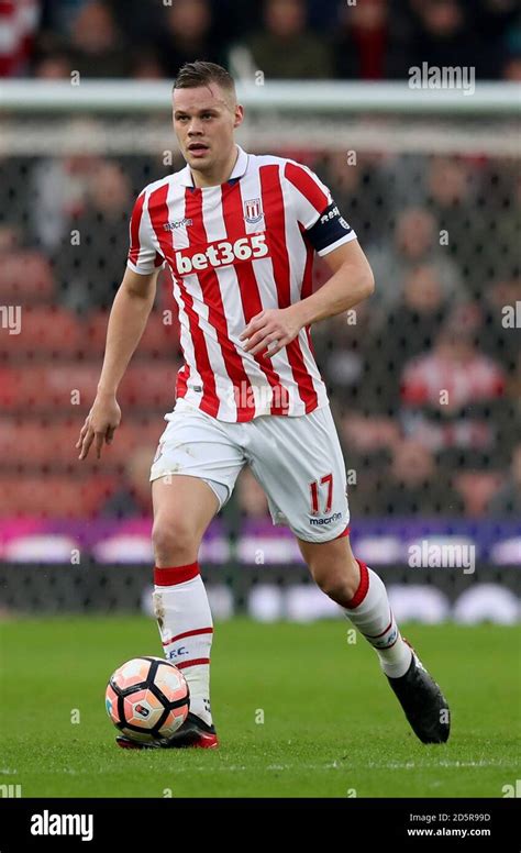 Stoke City's Ryan Shawcross Stock Photo - Alamy