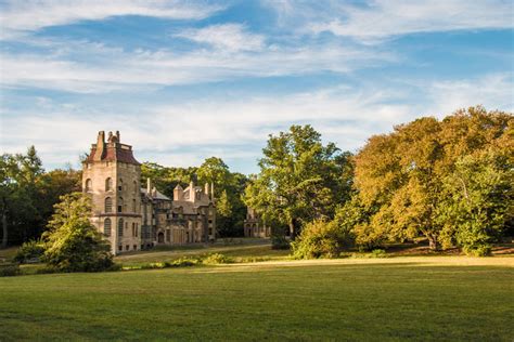 12 Castles in Pennsylvania That Will Make You Feel Like Royalty | visitPA