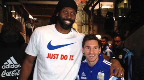 Leo Messi at NBA game - YouTube