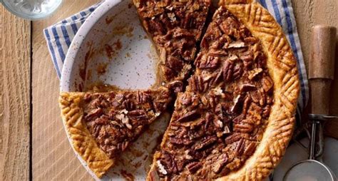 Texas Pecan Pie - Brenda Gantt Recipes