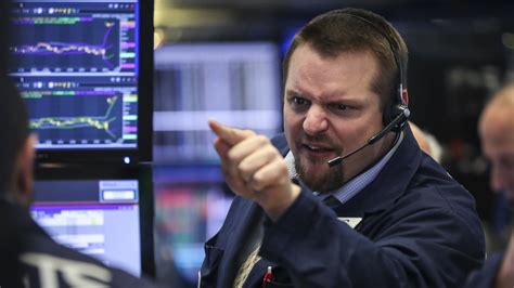 Stock market comeback faces big test with earnings season starting
