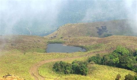 This Heart-Shaped Lake Atop Wayanad's Chembra Peak Is A Sight For The ...