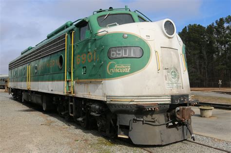 Historic Southern E8a Returns to Southeastern Railway Museum ...