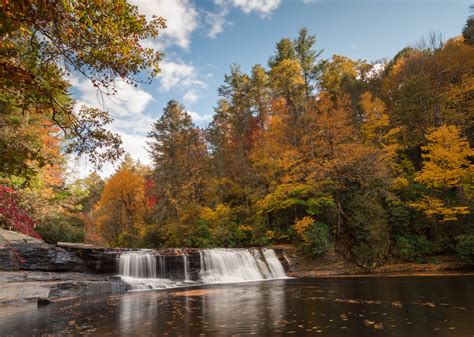 15 Best Asheville Hiking Trails Near The City (Waterfalls + Blue Ridge ...