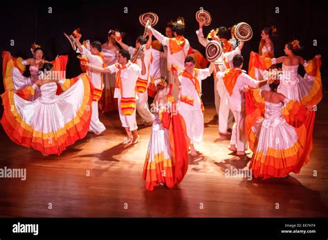 Cumbia Dance Stock Photo - Alamy