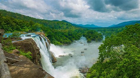 Top 4 Waterfalls in Chikmagalur | CoffeGroveResort