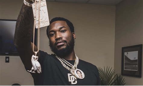 Meek Mill Not Signing To Drake's OVO Sound, But Working On New Music ...