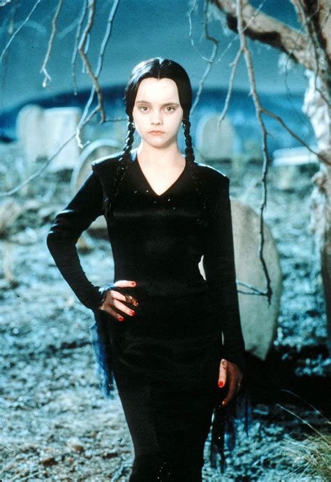 Show Me A Picture Of Wednesday From The Addams Family - PictureMeta