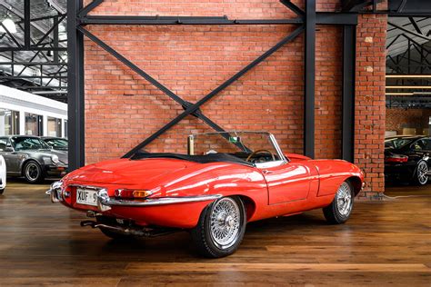 Jaguar E-Type red convertible (2) - Richmonds