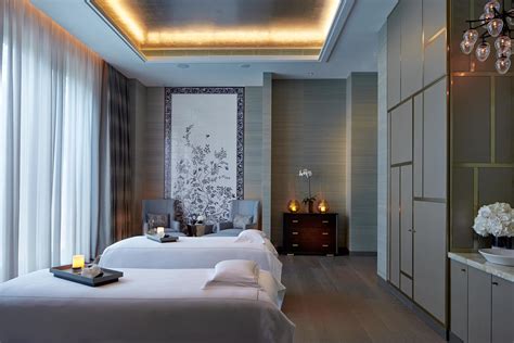 Wake Up Here: The Ritz-Carlton, Macau - Macau Lifestyle