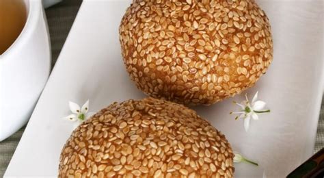 Rice Balls | Recipe | Rice balls, Food, Vegan recipes