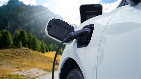 Cost-Efficient EV Choices | Rateworks