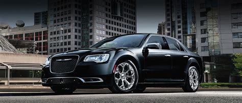 2020 Chrysler 300, Luxury Sedan | Chrysler Canada