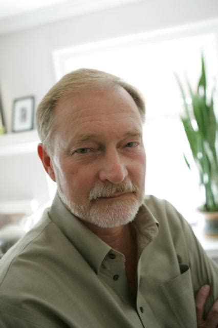 Erik Larson biography. American writer.