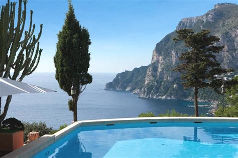 Capri, Italy | Luxury swimming pools, Luxury resort hotels, Amazing ...