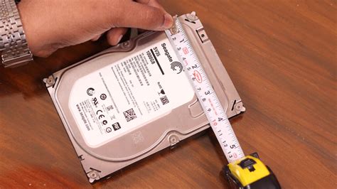 2.5 Vs 3.5 HDD: What is Better & Why? - GEEKY SOUMYA