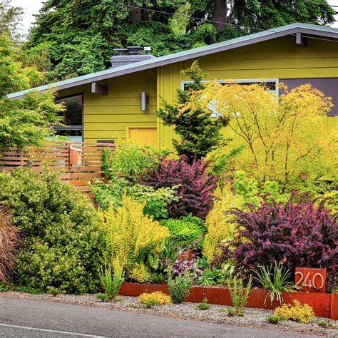 How to Design a Vibrantly Colorful Garden - Sunset Magazine