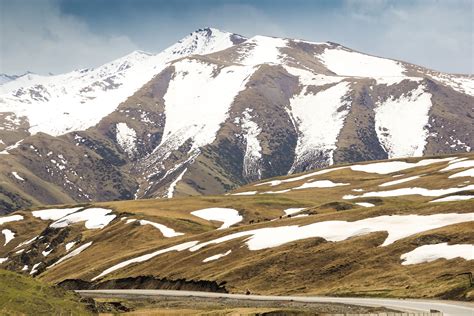 9 Things to Know about Cycling the Pamir Highway - Worldbiking.info