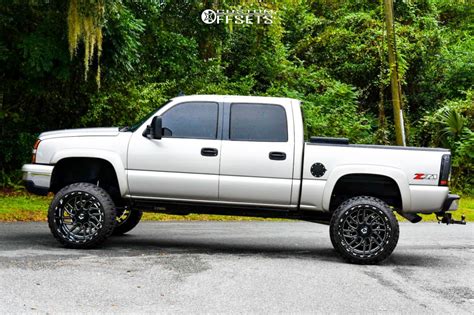 2006 Chevrolet Silverado 1500 TIS 544bm Rough Country Suspension Lift 7.5" | Custom Offsets