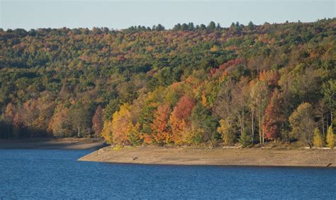 Fall foliage on the Neversink Reservoir