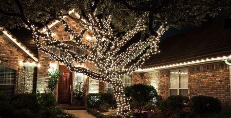 Christmas Light Installers Near Me | Holiday Lighting San Antonio & Austin