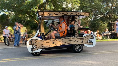 PHOTOS, VIDEO: Annual Halloween Golf Cart Parade Brings Out The Dreamfinder, Slinky Dog, and ...