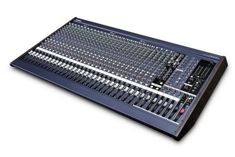 YAMAHA MIXING CONSOLE MGX24X-