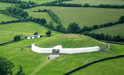 Newgrange | Voices from the Dawn